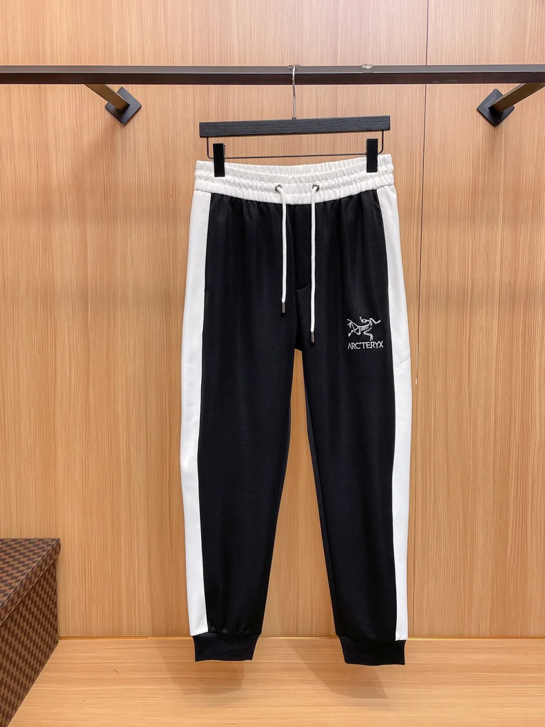 【ARCTERYX 】Hot Sale 2025 Hot Sale Original 🇭🇰 、 100%， ！ ！ Size：M-3XL（ 190 ）